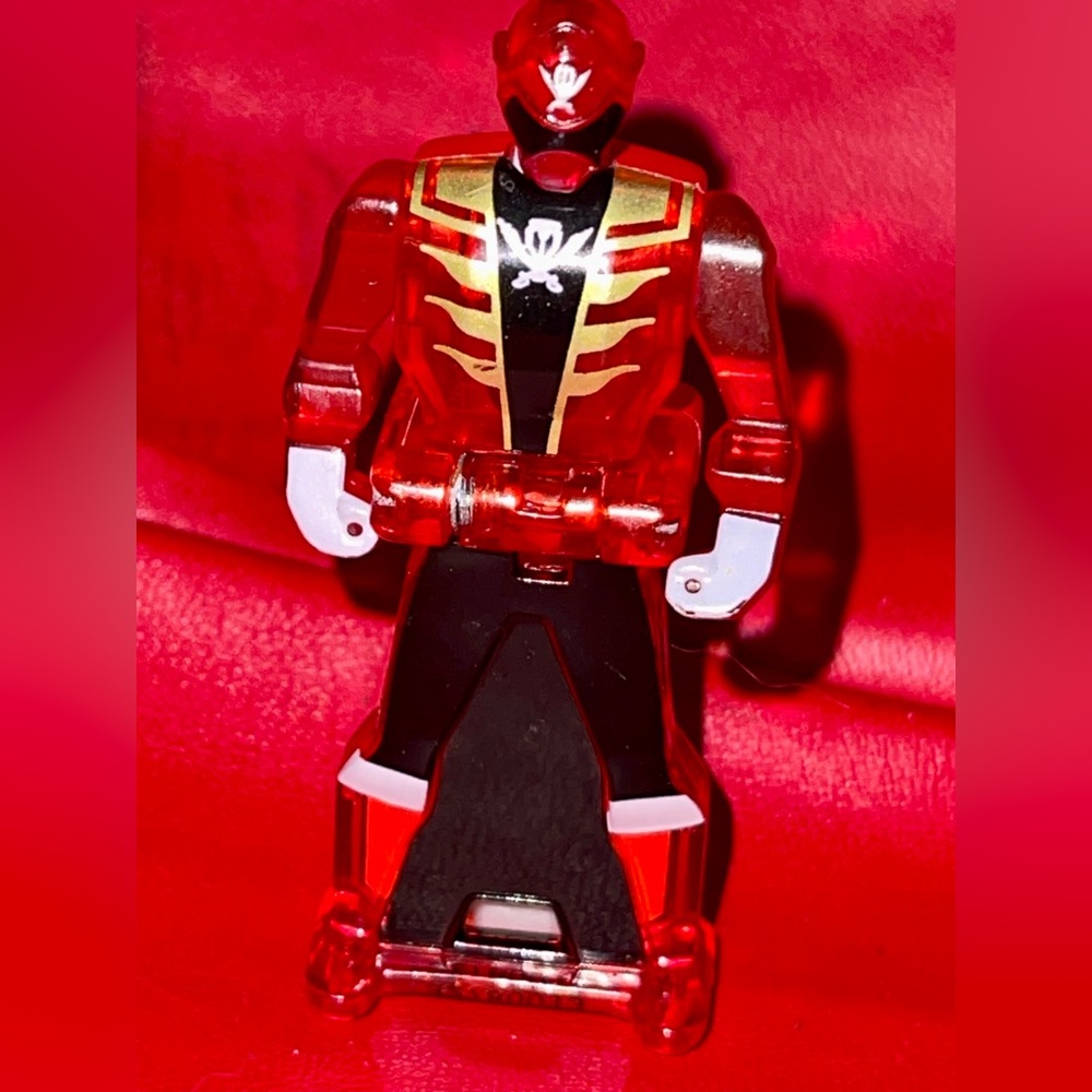 Power Rangers Clear Red Super Megaforce Legendary Key Rare & Red Ranger - Picture 2 of 7
